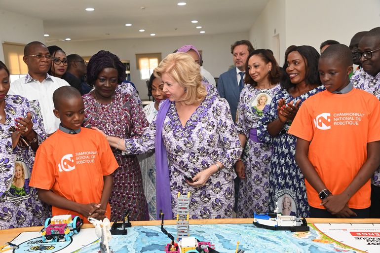 cote-d’ivoire-:-l’ia-des-la-classe-de-6ᵉ-au-lycee-d’excellence-dominique-ouattara cote-d’ivoire-:-l’ia-des-la-classe-de-6ᵉ-au-lycee-d’excellence-dominique-ouattara